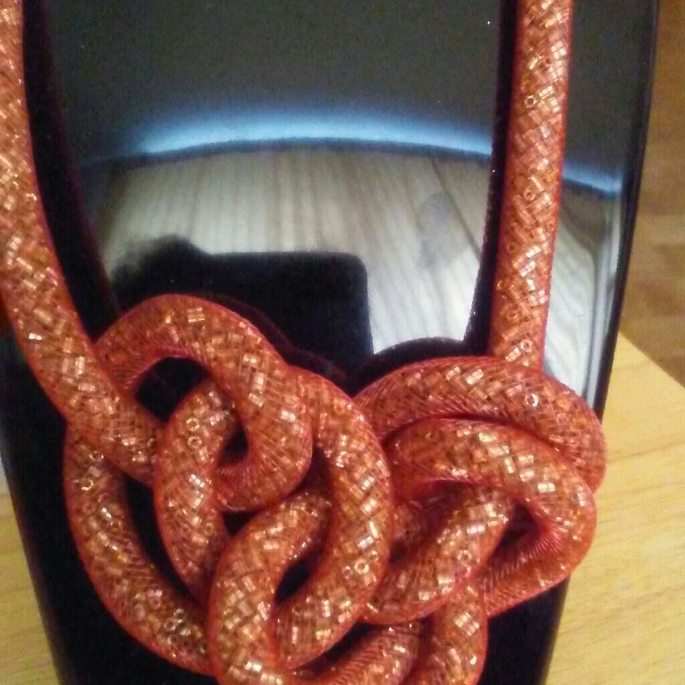Italian fishnet necklace